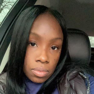 Meet your Posher, Alisa